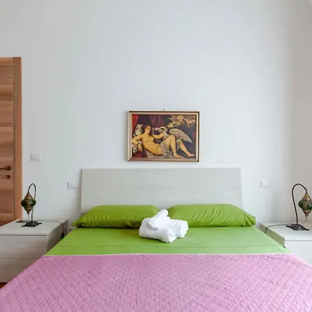 Casa D' Artista Margot Apartmán *